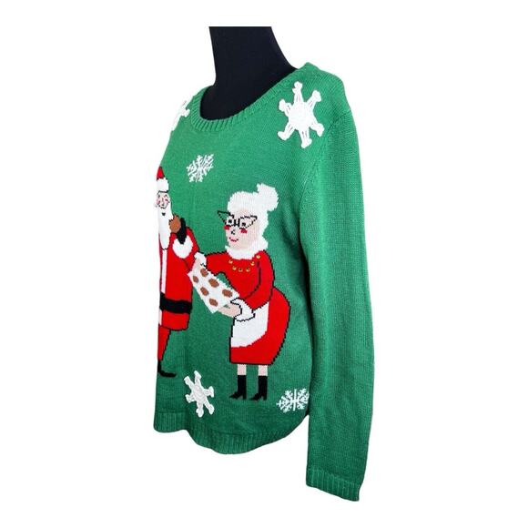 Christmas Ugly Sweater Woman's Santa Mrs Claus Cookies Green W Snowflakes Sz XL - Picture 3 of 11